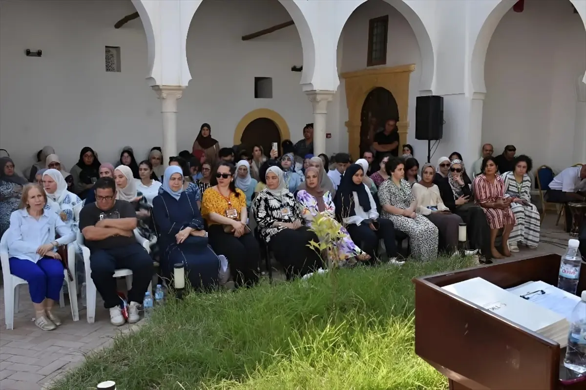 Cezayir’de Hat ve Ebru Sanatı Eğitimi Tamamlandı