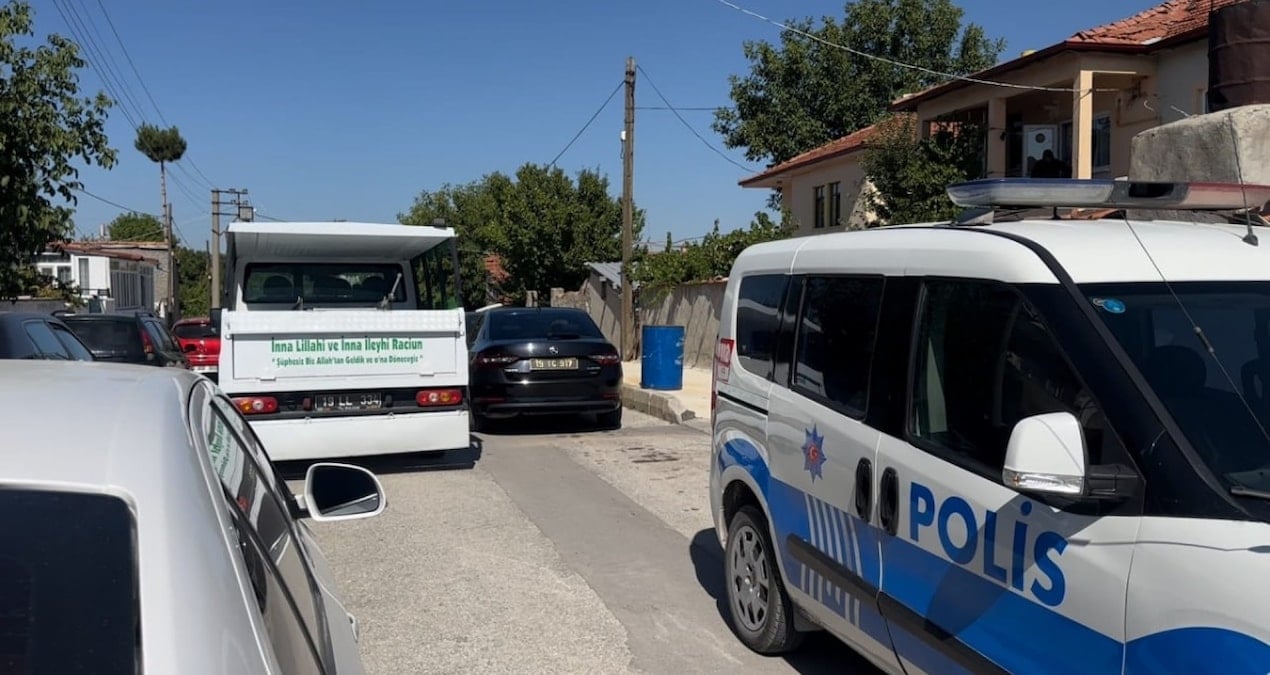 2nci kattaki balkondan 1inci katin balkonuna dusup can verdi tQgx2H5O