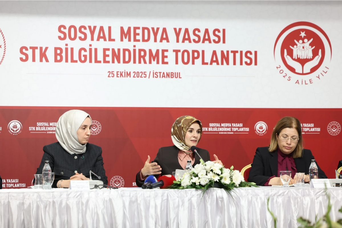 aile ve sosyal hizmetler bakani mahinur ozdemir goktas sosyal medya duzenlemesi icin stk temsilcileriyle bir araya geldi v4FxaINA.png