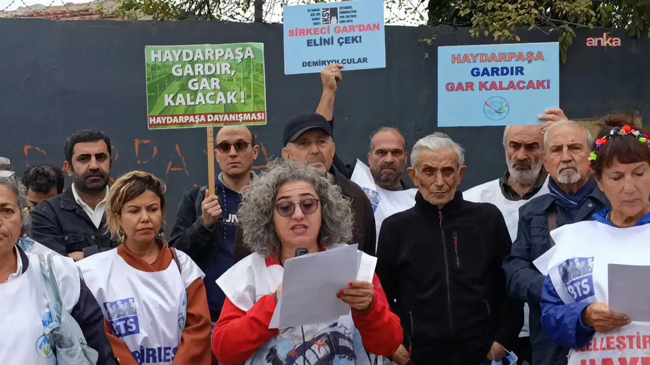 haydarpasa gari eylemi 717 gununde kultur ve sanat maskesiyle kamusal alan gasbi tepkisi 2DUpIPRG.jpg