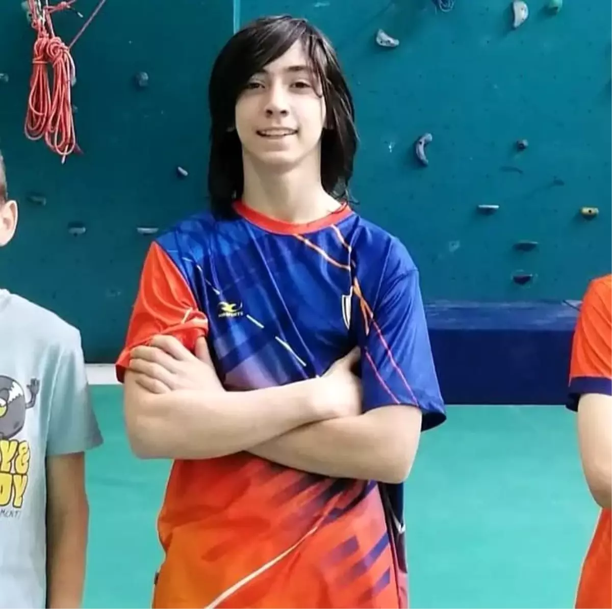 inegolun milli tirmanis sporcusu isik altincubuk balkan sampiyonasina katiliyor DNmaMhnk