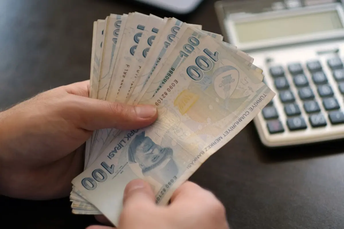 asgari ucret ne kadar olmali anketi yuzde 25lik kesim ayni rakami telaffuz etti Om9jJFvY.jpg