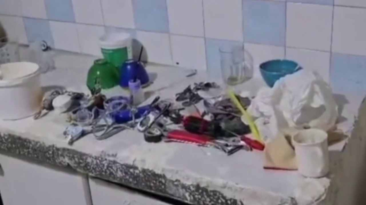 Kaçak diş protezi imalathanesinde mide bulandıran görüntüler